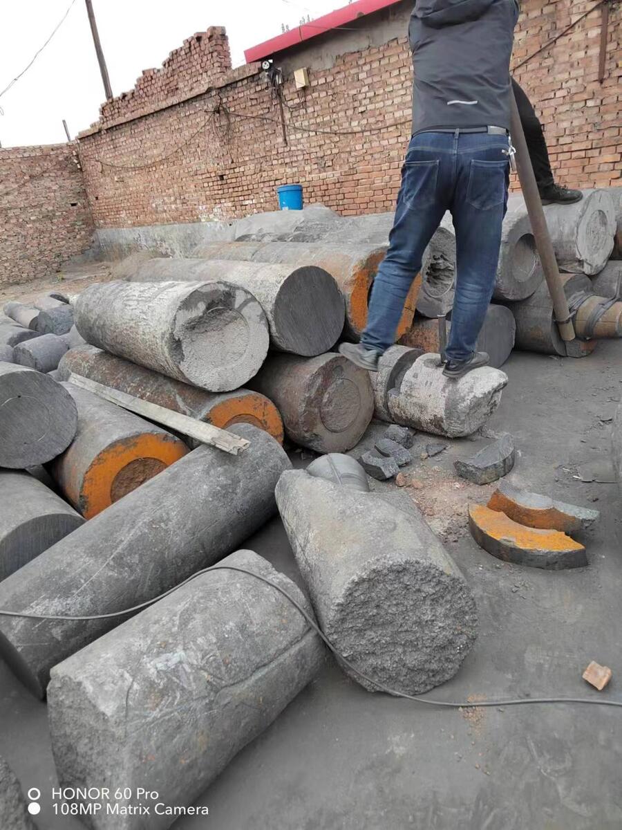 海南哪里回收廢舊石墨回收價(jià)